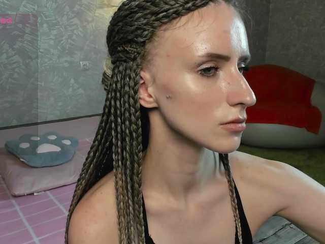 EllieRough live cam on BongaCams