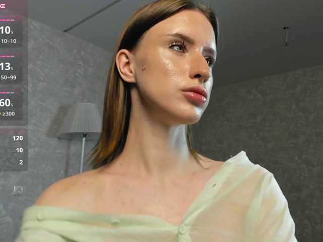 EllieRough live cam on BongaCams