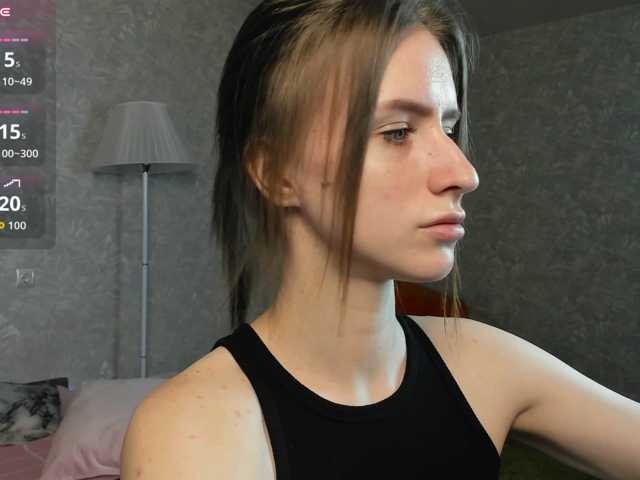 EllieRough live cam on BongaCams