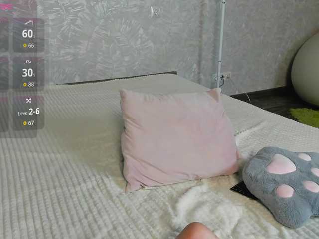EllieRough live cam on BongaCams