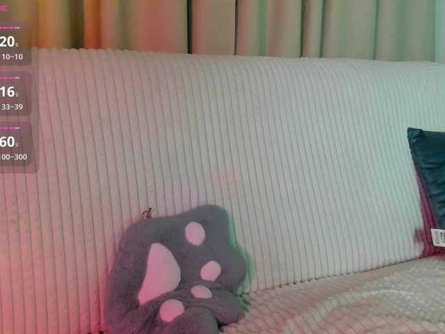 EllieRough live webcam show