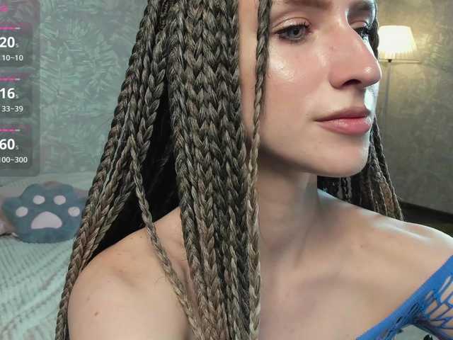 EllieRough live cam on BongaCams