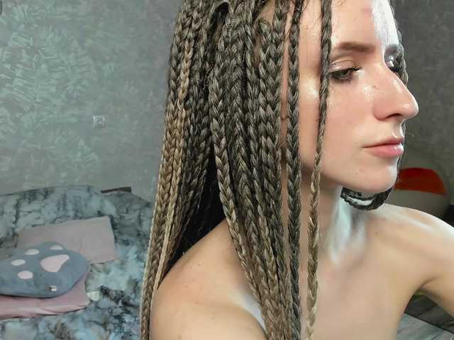 EllieRough live cam on BongaCams