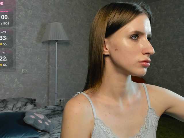 EllieRough live cam on BongaCams