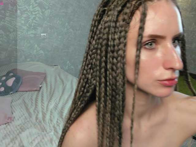 EllieRough live cam on BongaCams