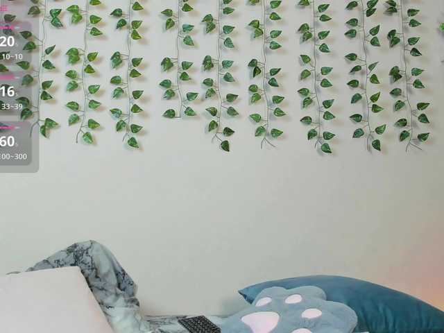 EllieRough live cam on BongaCams