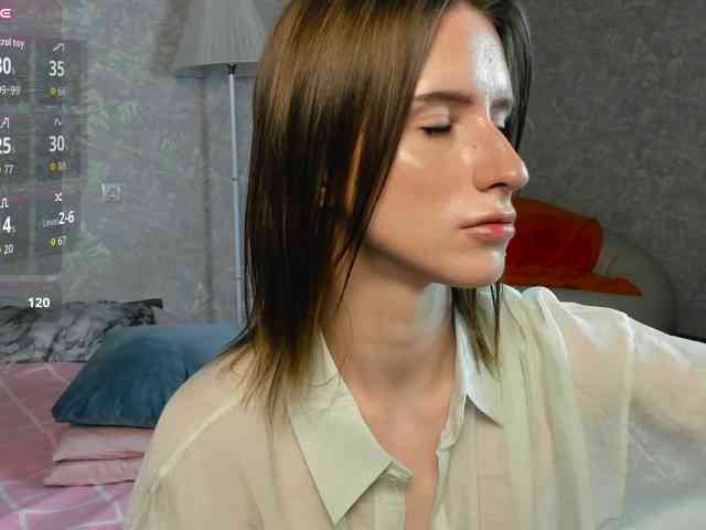 Modelo: EllieRough