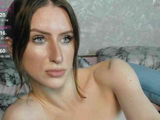 EllieRough's webcam live show