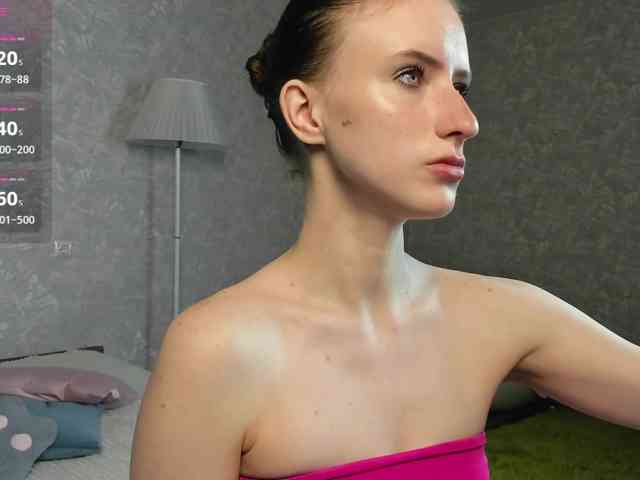 Model: EllieRough