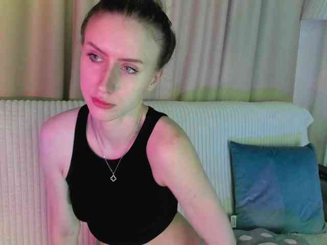 EllieRough Sex Cam Show