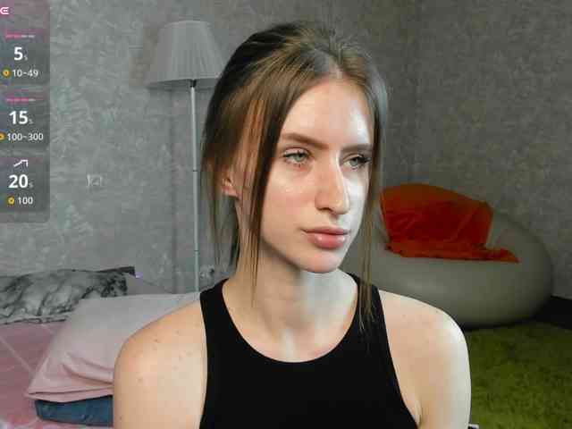 Модель: EllieRough