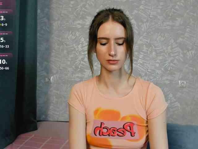 Model: EllieRough
