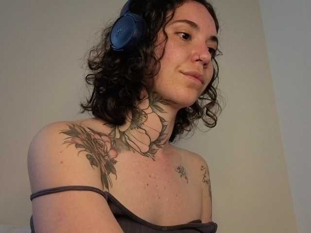 Sakura-Honey live cam on BongaCams