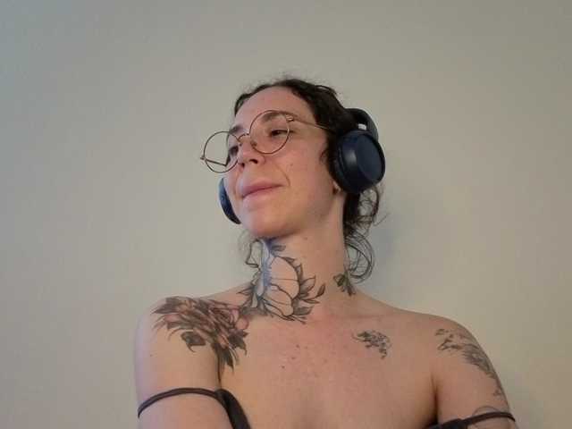 Sakura-Honey live cam on BongaCams