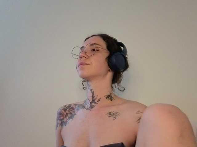 Sakura-Honey live cam on BongaCams
