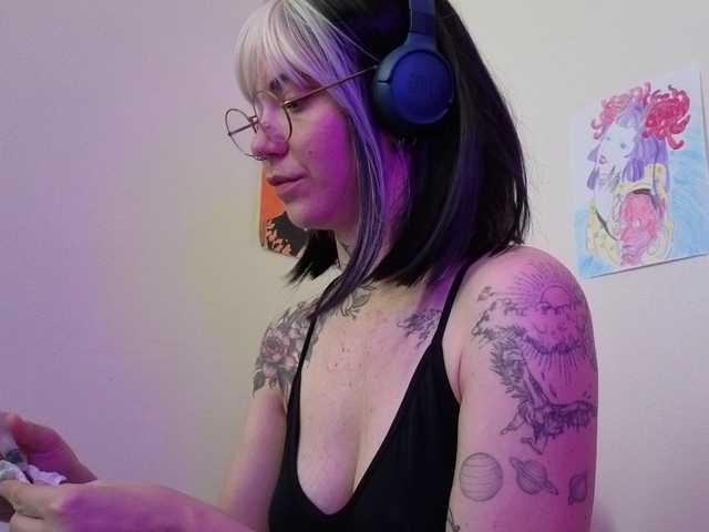Sakura-Honey live cam on BongaCams