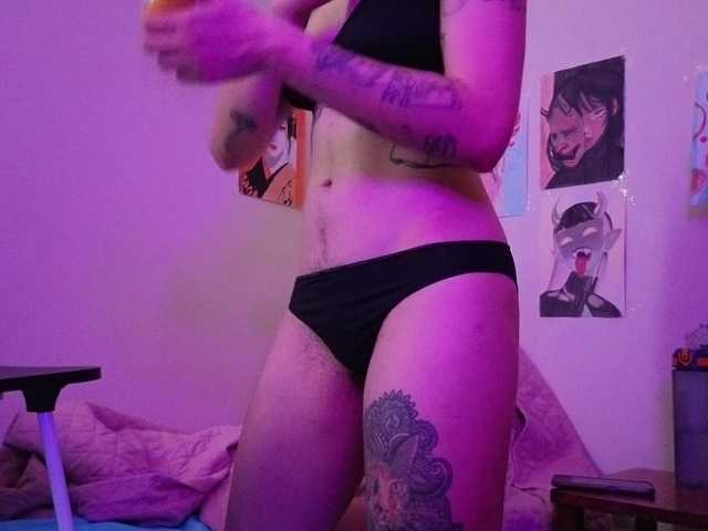 Sakura-Honey live cam on UnifiedCams