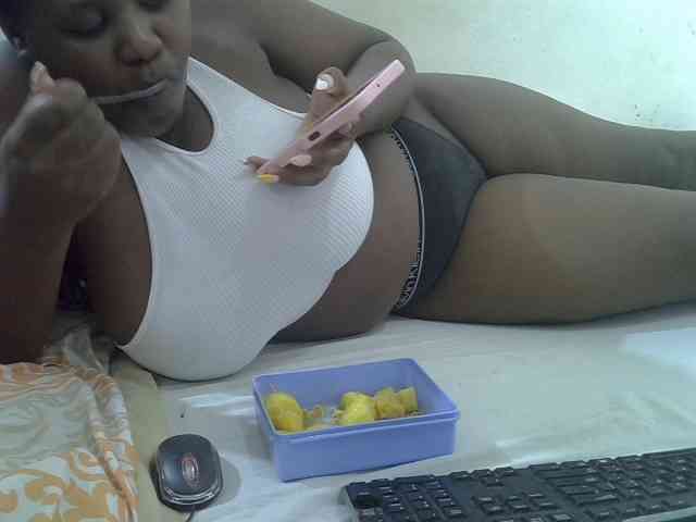 Sweevanillllah webcam