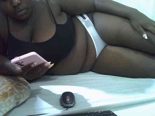 Sweevanillllah webcam