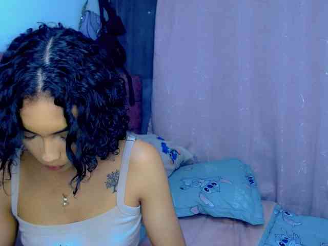Darianna-Atehortua Sex Cam Show