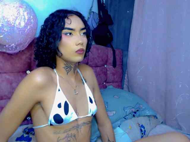 Darianna-Atehortua Sex Cam Show