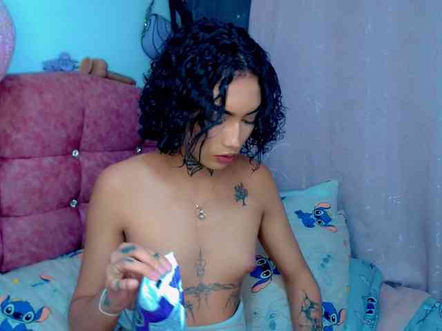 Darianna-Atehortua Sex Cam Show