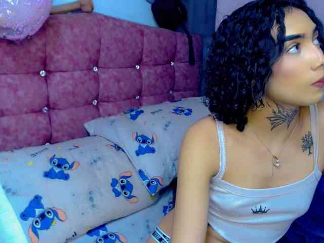 Darianna-Atehortua Sex Cam Show
