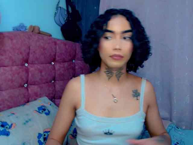 Darianna-Atehortua Sex Cam Show