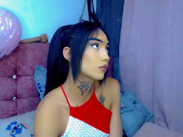 Darianna-Atehortua Sex Cam Show