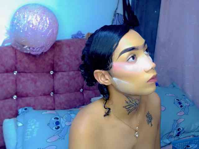 Darianna-Atehortua Sex Cam Show