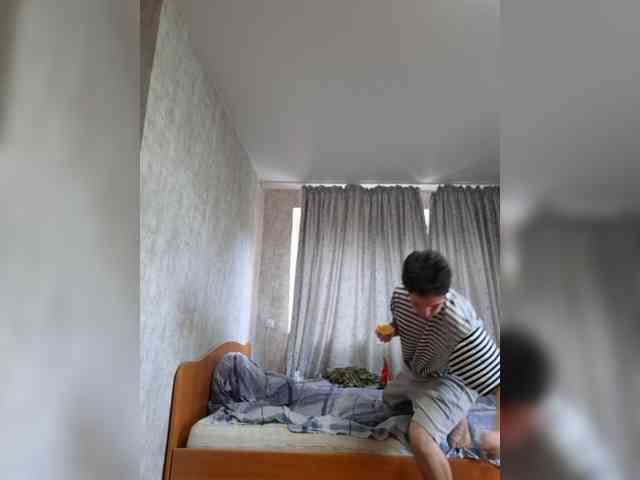 Volonter500 Sex Cam Show