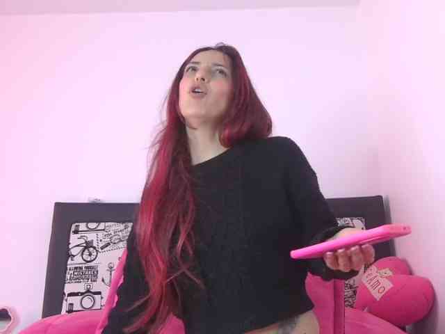 meghanh's live room