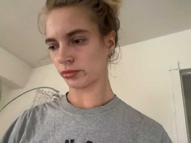 lanasharapovax live cam on BongaCams