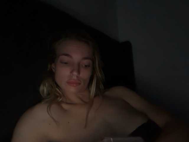 lanasharapovax, live now on BongaCams