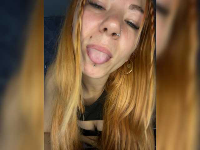 Valeriabos's BongaCams show and profile