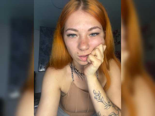 Valeriabos's BongaCams show and profile