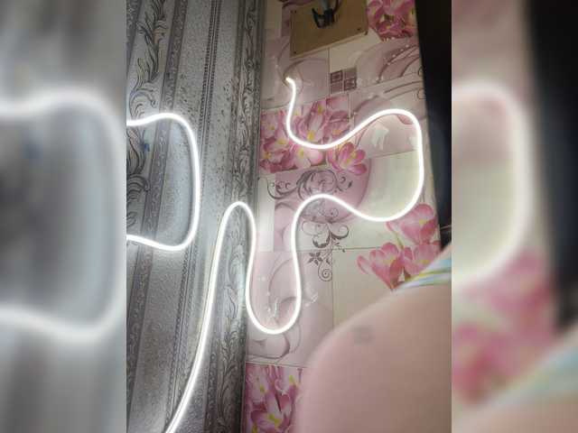 Valeriabos's BongaCams show and profile