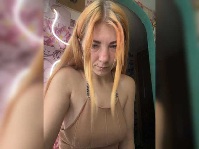 Valeriabos's BongaCams show and profile