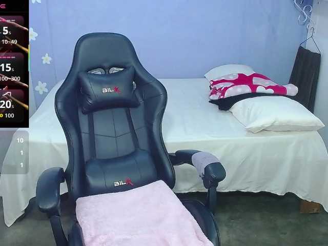 kinkycatalina live cam on BongaCams