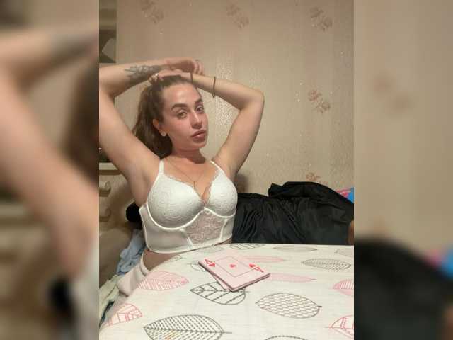 Hornycoooooouple
