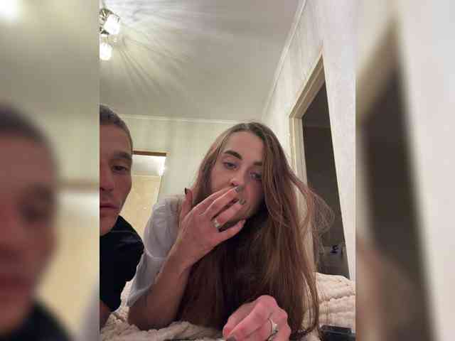 Hornycoooooouple