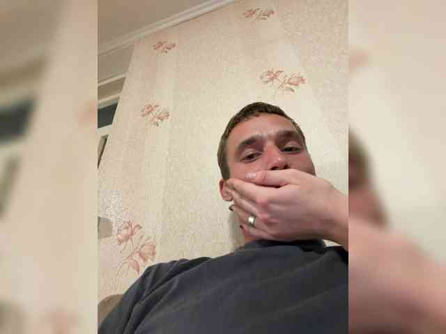 Модель: Hornycoooooouple