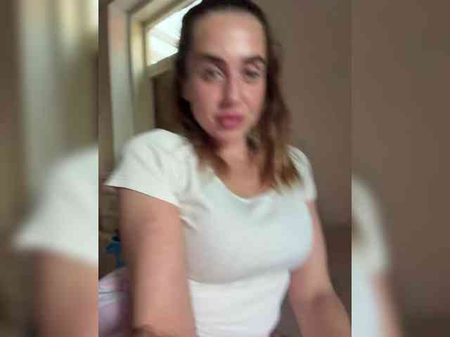 Hornycoooooouple