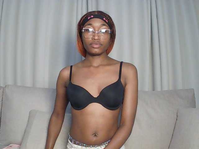 PinkAura_ webcam