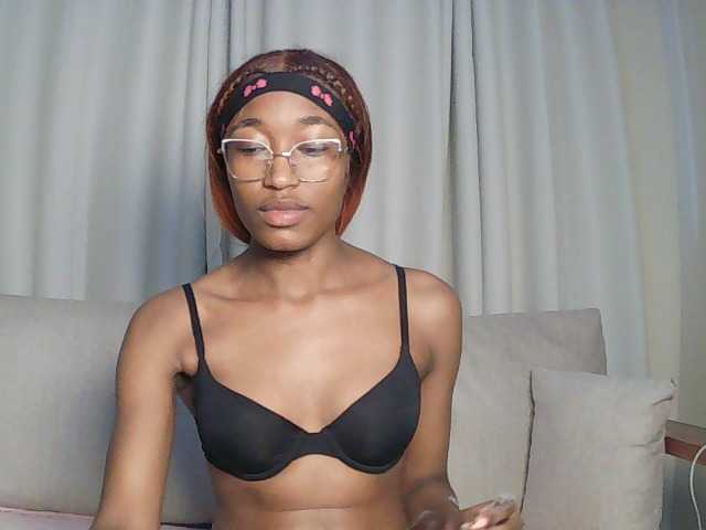 PinkAura_ webcam