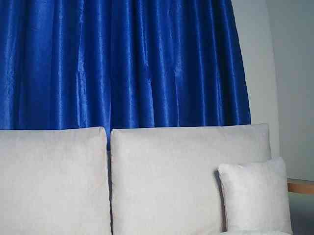 PinkAura_ webcam