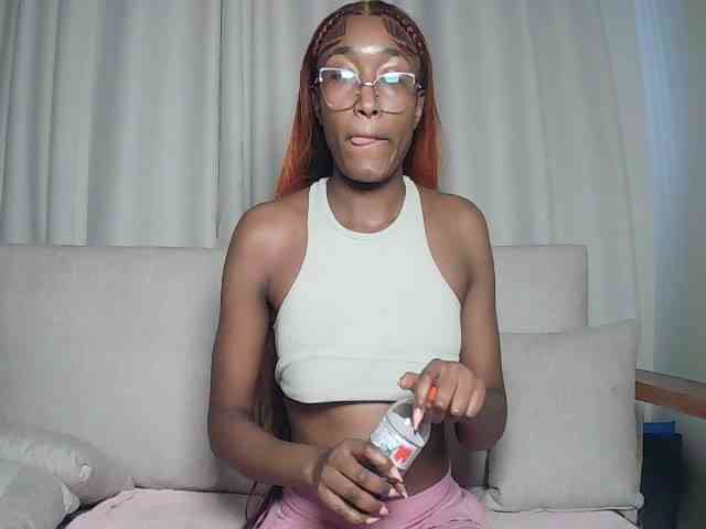 PinkAura_ webcam