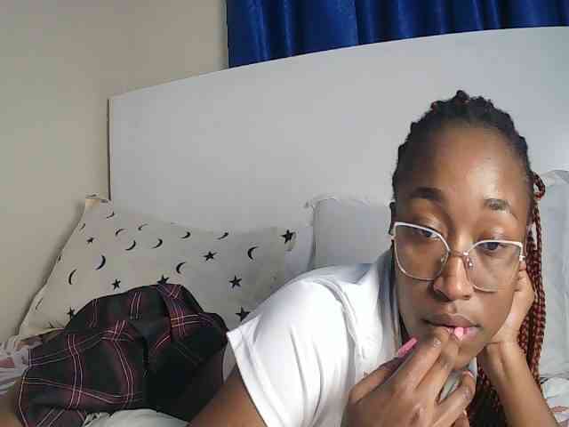 PinkAura_ webcam