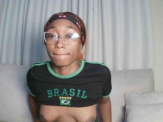 PinkAura_ webcam