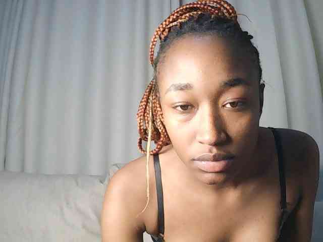 PinkAura_ webcam